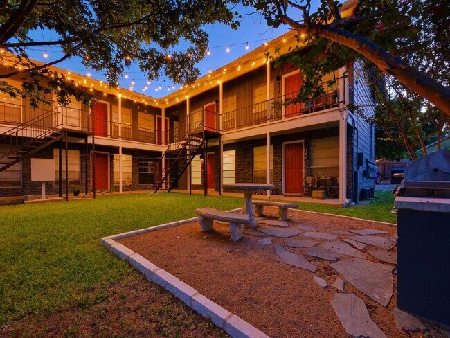 Building Photo - 4712 Depew Ave