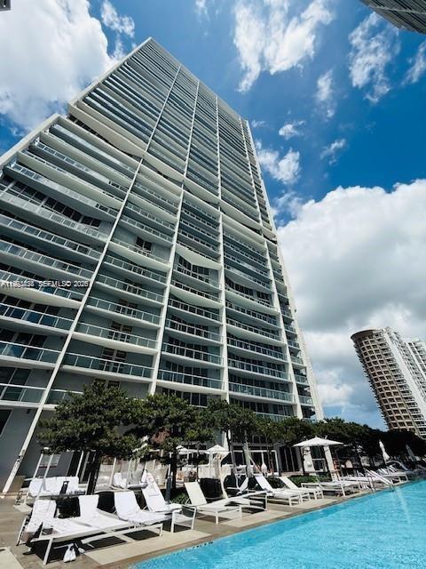 Building Photo - 475 Brickell Ave