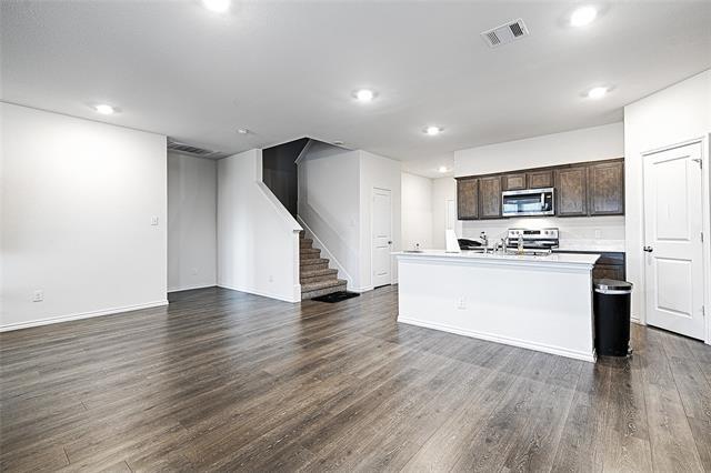 Building Photo - 1401 Old Trl Rd