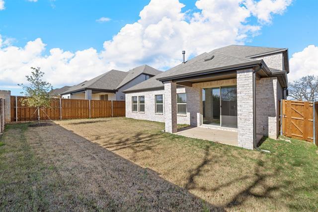 Building Photo - 2408 Acadia Dr