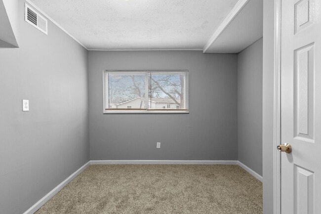 Building Photo - Cute Florissant Rental- MOVE IN READY!