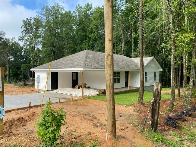 Primary Photo - 18 Carney Ln