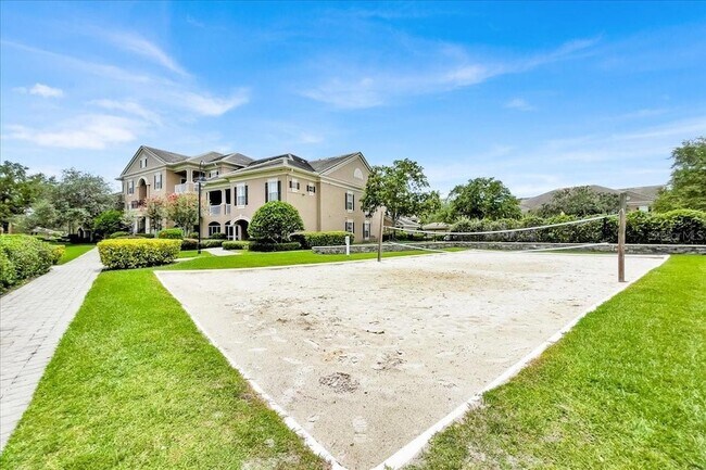 Building Photo - 14353 Fredricksburg Dr
