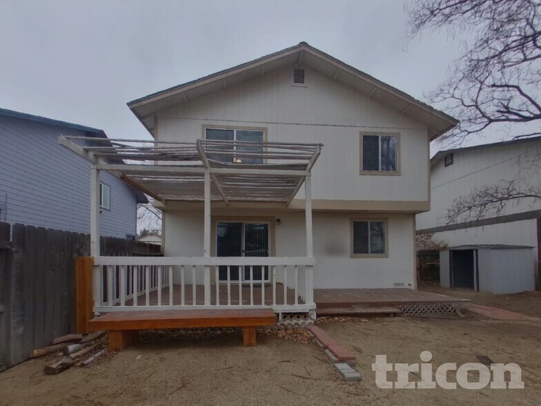 Building Photo - 2635 Rayma Ct