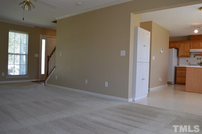 Building Photo - 2306 Nutting Ln