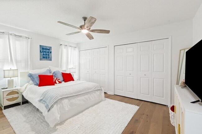 Building Photo - 200 Islamarada Ct