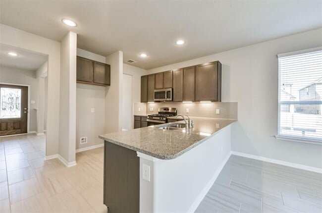 Building Photo - 3346 Etring Ln