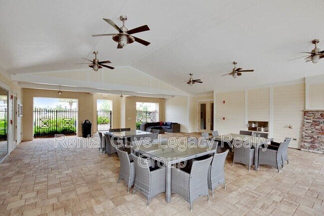 Building Photo - 14743 Rain Lily St