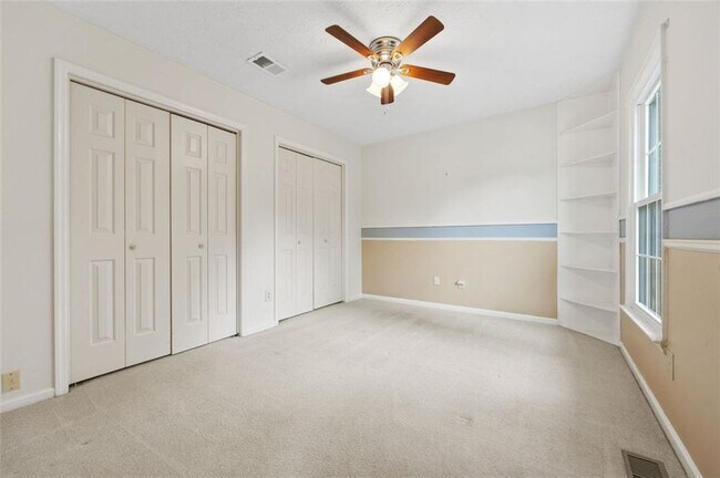 Building Photo - 7536 Stonebridge Bay Ct