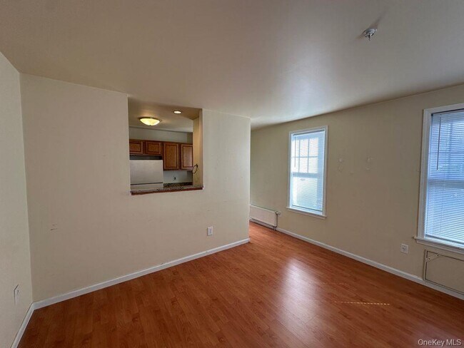 Building Photo - 1870 Baldwin Rd