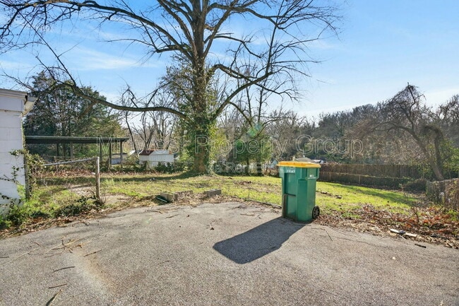 Building Photo - 9923 Jeffrey Dr