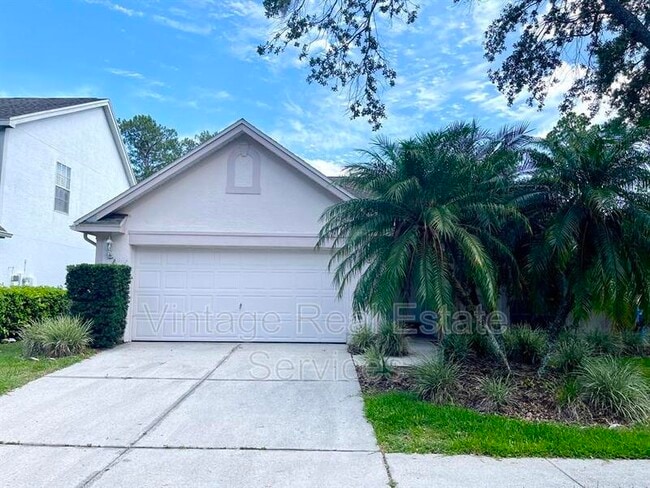 Building Photo - 9411 Willow Cove Ct