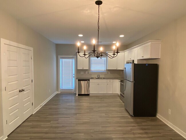 Building Photo - Home for Rent in Brookwood ... Available to View Now!!!