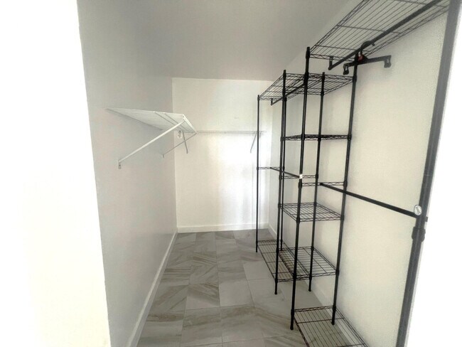 Building Photo - 7000 NW 186th St