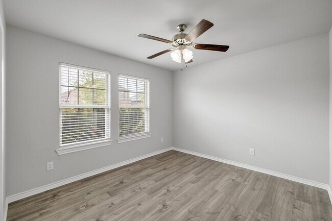 Building Photo - 410 Gunsmoke Trail
