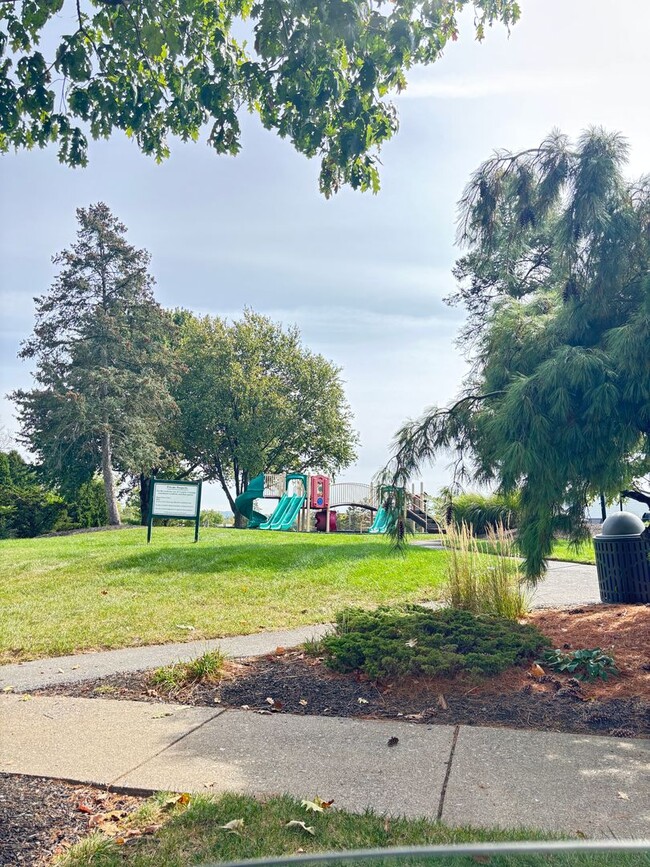 Building Photo - 3br Home for rent in Bethlehem, PA