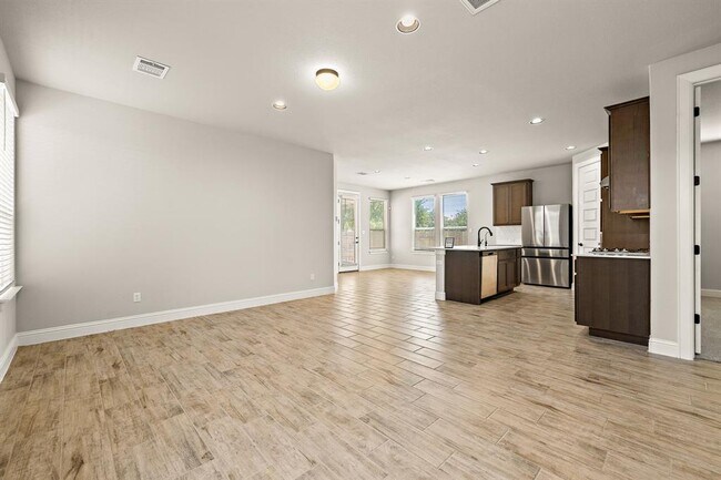 Building Photo - 232 Stone Cyn Dr