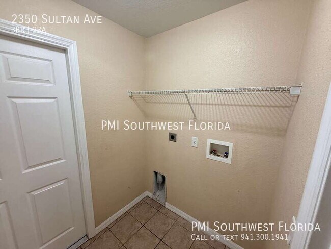 Building Photo - 2350 Sultan Ave