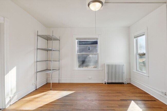 Building Photo - 224 N Humboldt Ave