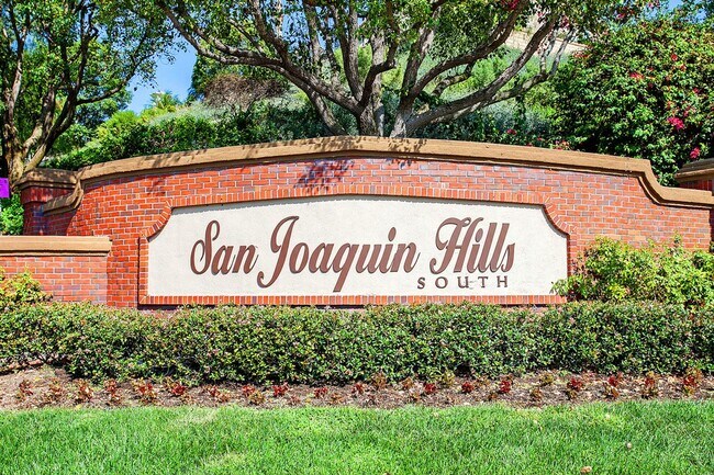 Building Photo - Stylishly Updated San Joaquin Hills Home w...