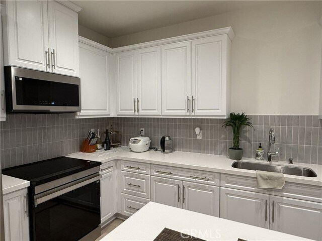 Building Photo - 243 S Sand Palm Dr