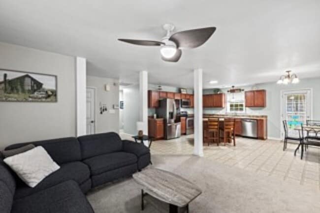 Building Photo - Lifestyle Focused