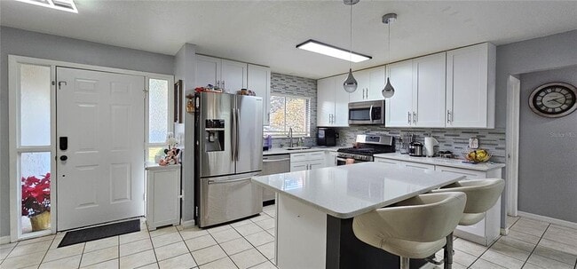 Building Photo - 10123 Fairtree Ln