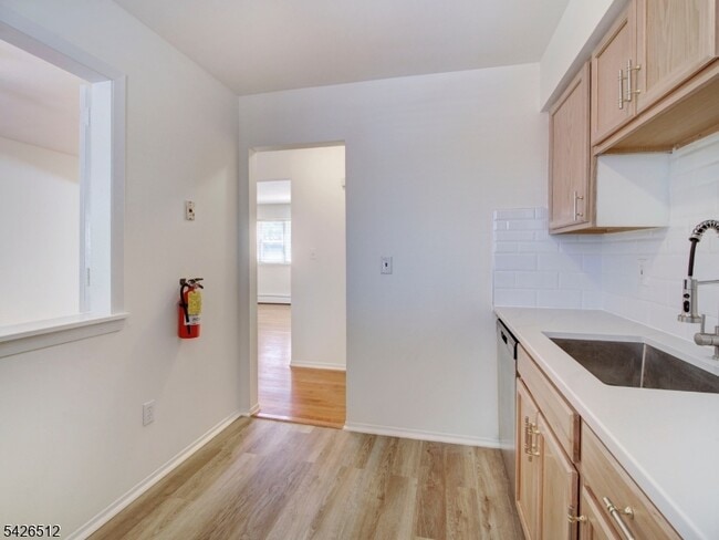 Building Photo - 2467 NJ-10