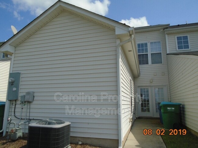 Building Photo - 4955 Sunburst Ln