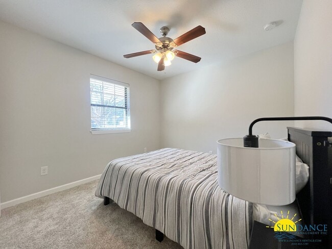 Building Photo - Gorgeous 3 Bedroom Home in Shalimar!
