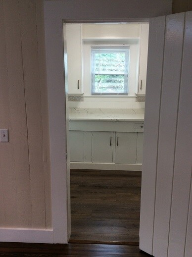Building Photo - 221 Bunkers Cove Rd