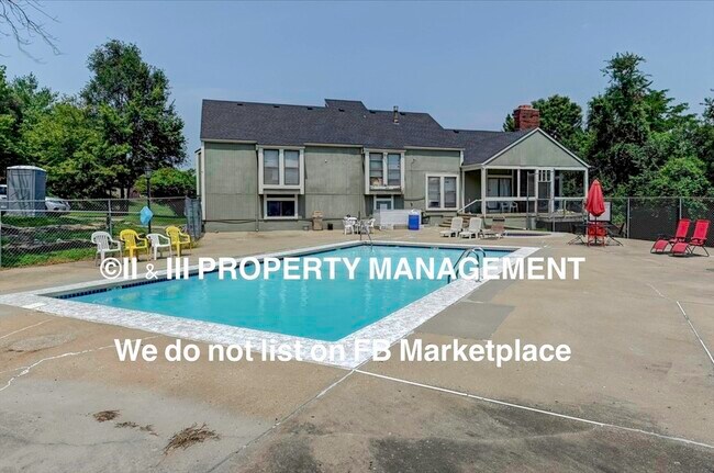 Building Photo - 573 NW Valleybrook Rd