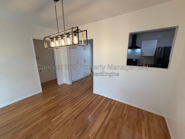 Building Photo - 3610 W 230th St