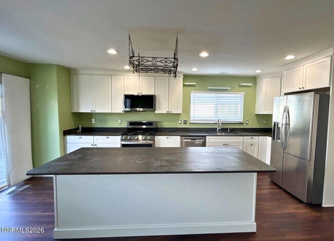 Building Photo - 7717 Tulear St