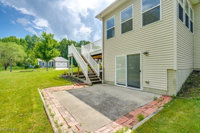 Building Photo - 155 Granite Dr