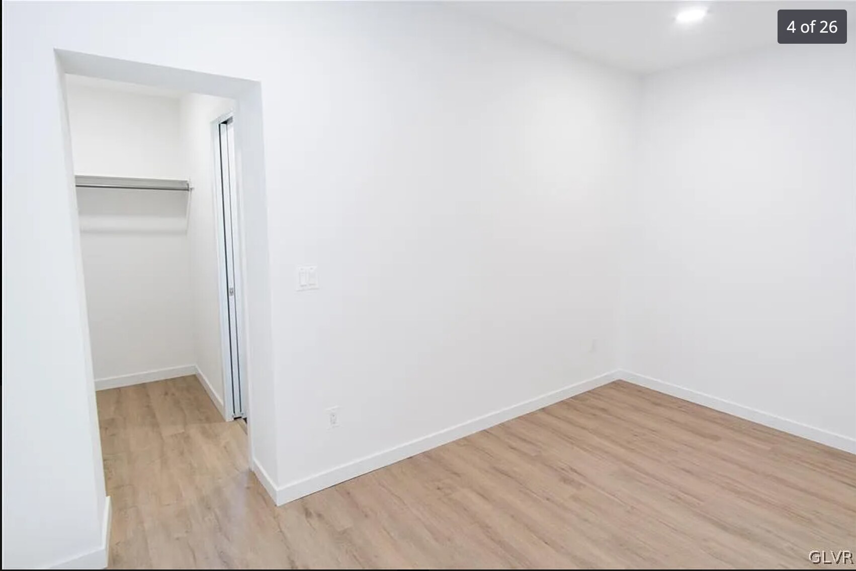 Building Photo - 1915 W Livingston St