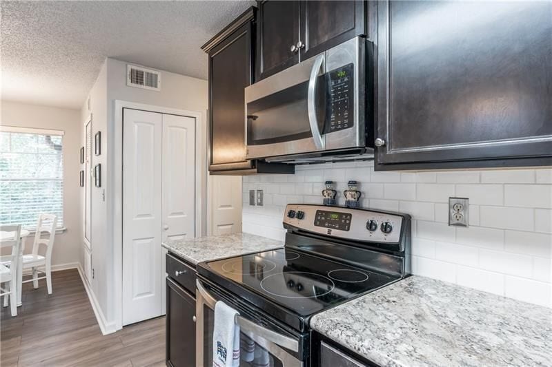 Building Photo - 509 Cypress Pointe St