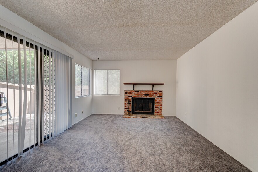 Building Photo - 2914 Alwood Ct