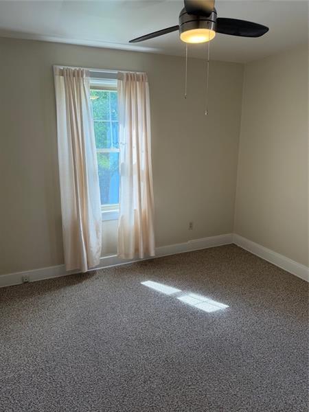 Building Photo - 1363 Anderson Rd