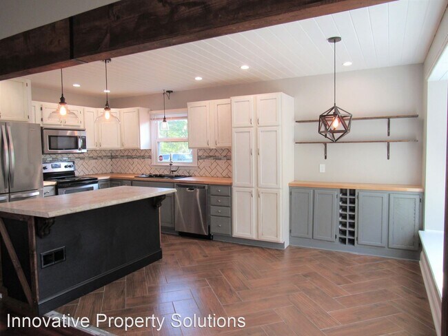 Building Photo - 3 br, 2 bath House - 280 Huff Drive
