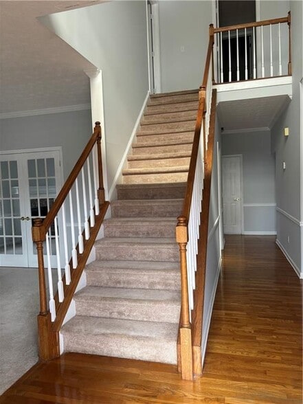 Building Photo - 722 Thornapple Trail SW