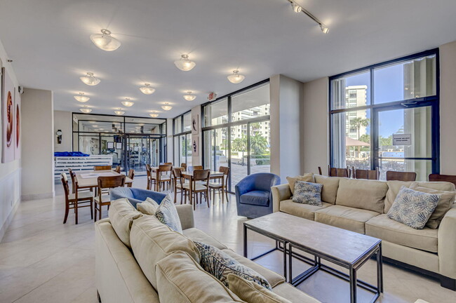Building Photo - 100 Ocean Trail Way