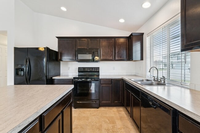 Building Photo - 11416 W Colorado River St