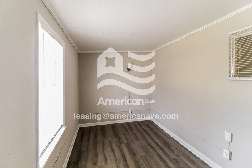 Building Photo - 106 Pocohontos Ave