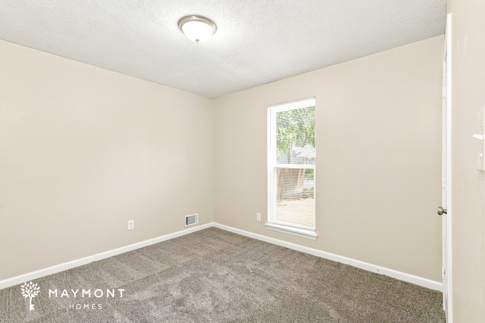 Building Photo - 357 Forest Ct
