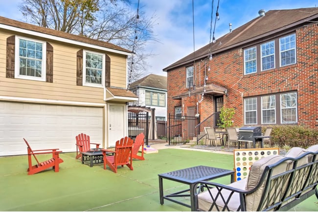 Backview - 2406 Arbor St