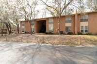 Building Photo - 1810 NW 23rd Blvd