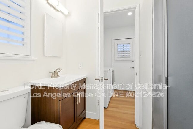 Building Photo - 12920 Ardath Ave