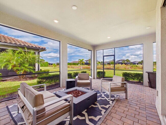 Building Photo - Furnished 3 Bedroom, 2 Bath Single-Family Home in The Place at Corkscrew!