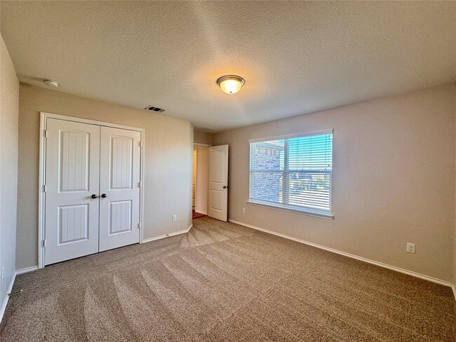 Building Photo - 16501 Brogan Ln